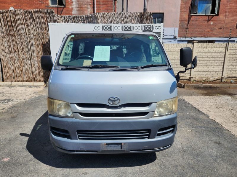  29995  TOYOTA REGIUS  2007  