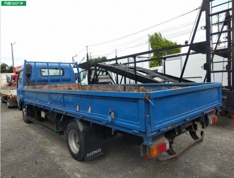  30001  HINO DUTRO  2003  