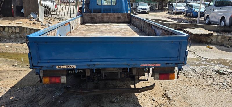  30001  HINO DUTRO  2003  