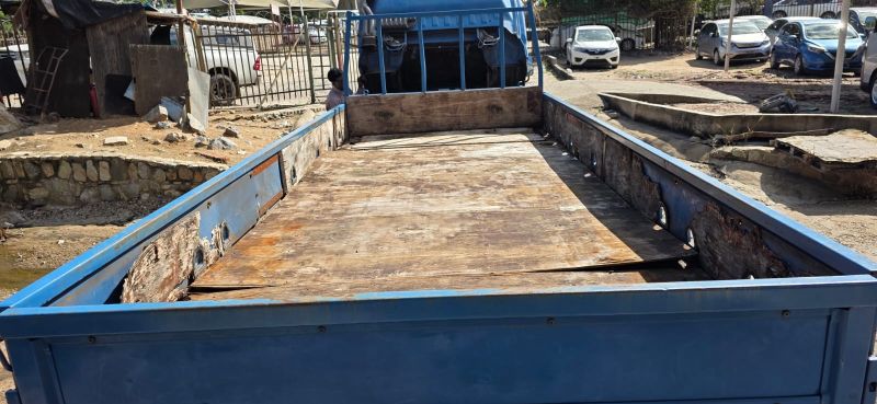  30001  HINO DUTRO  2003  