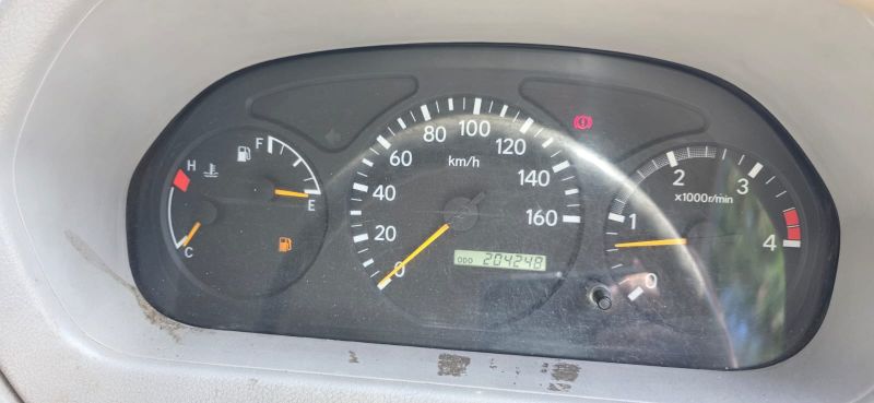  30001  HINO DUTRO  2003  