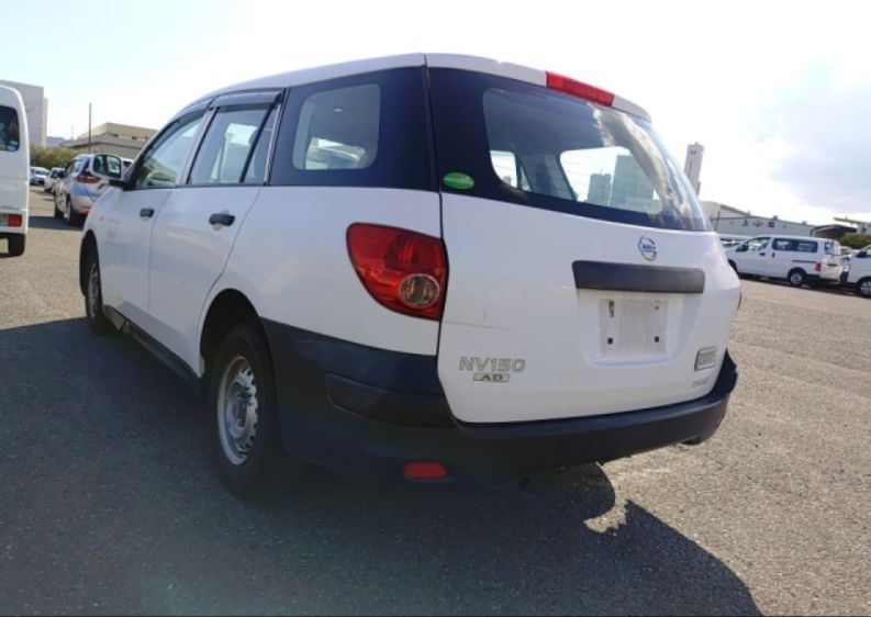  30004  NISSAN AD  2018  