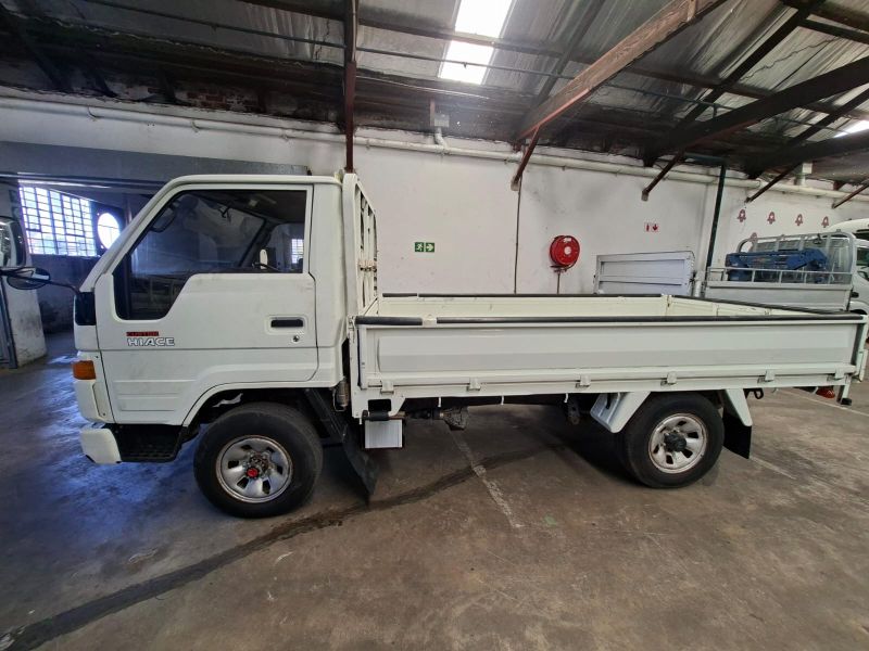  30005  TOYOTA HIACE  1994  