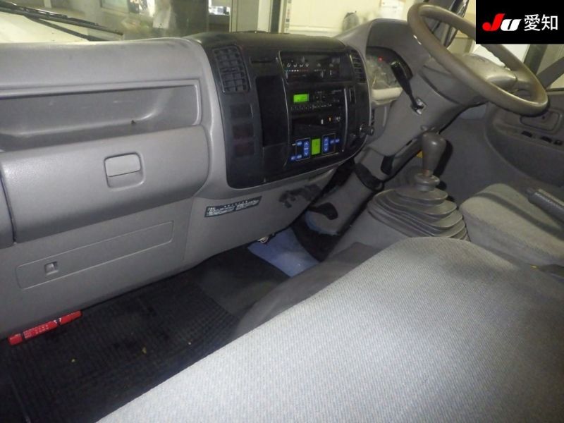  30006  TOYOTA TOYOACE  2003  