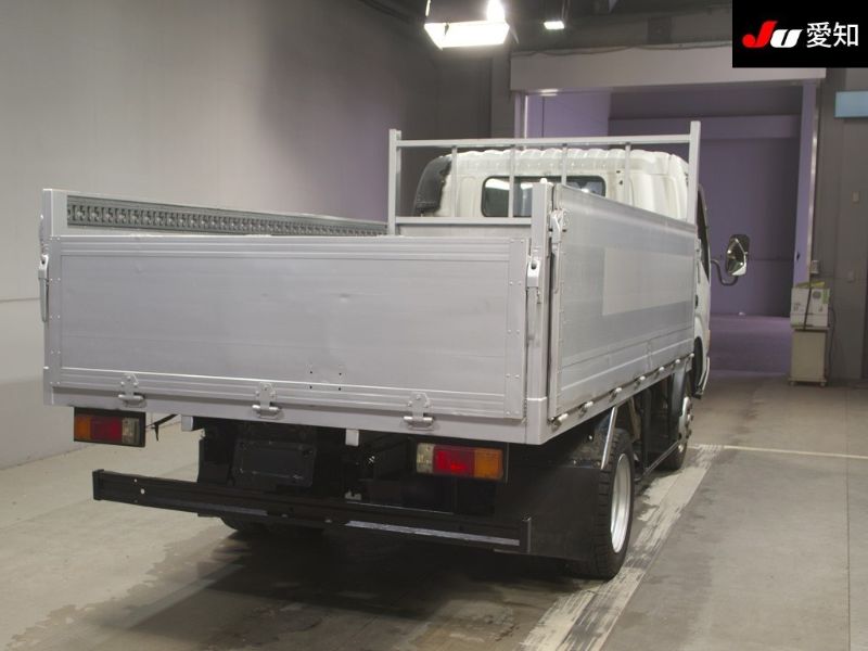  30011  HINO DUTRO  2008  