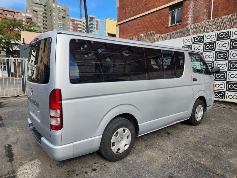 30014  TOYOTA HIACE  2008  