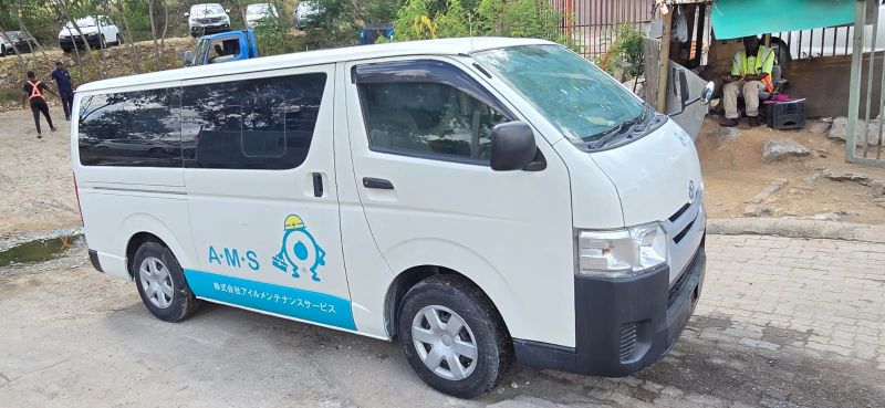  30022  TOYOTA REGIUS  2017  