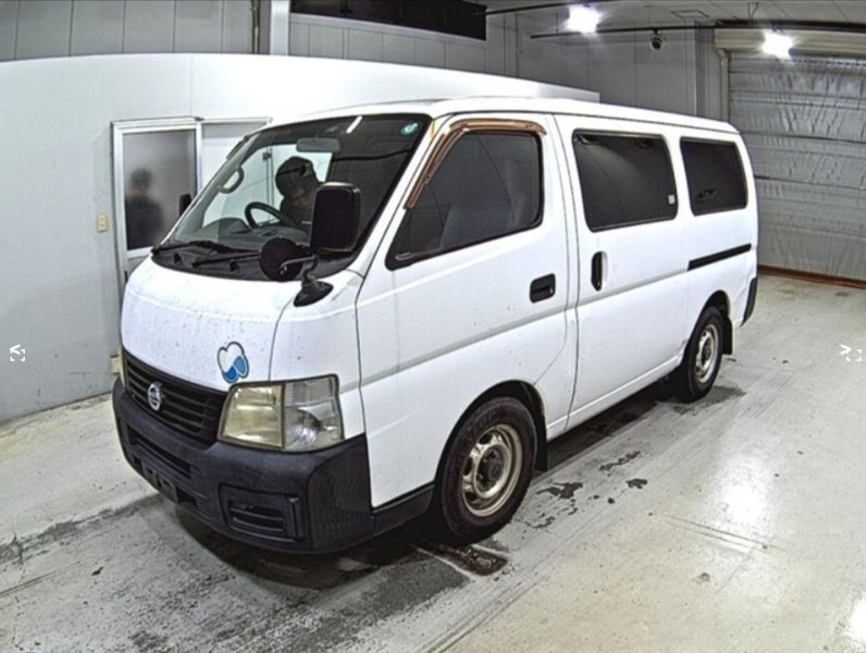  30033  NISSAN CARAVAN  2003  