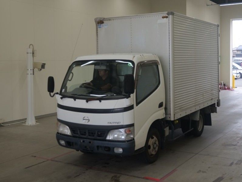  30037  HINO DUTRO  2002 