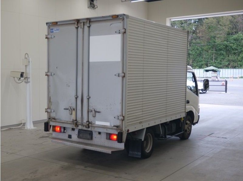  30037  HINO DUTRO  2002  