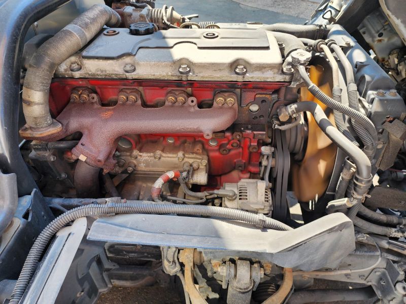  30037  HINO DUTRO  2002  