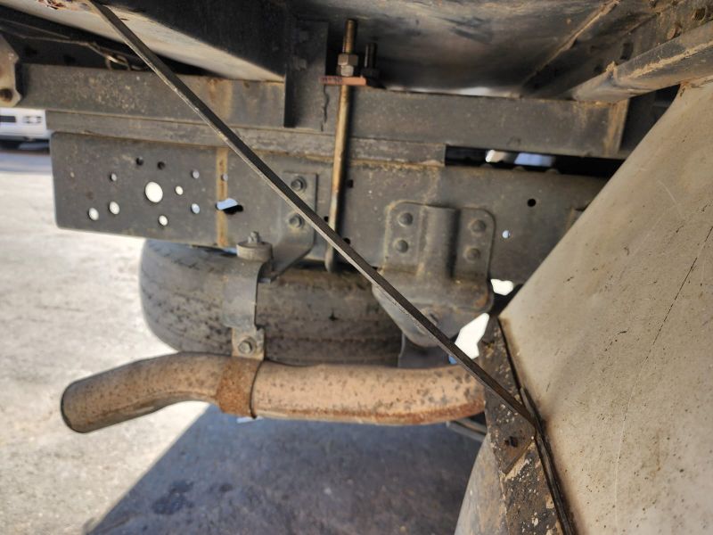  30037  HINO DUTRO  2002  