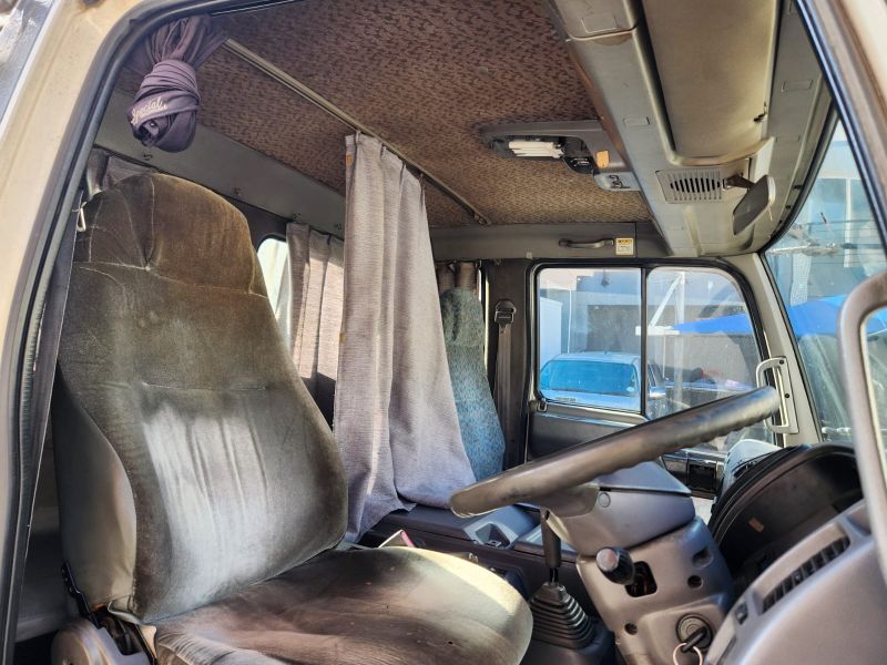  30044  HINO RANGER  2001  