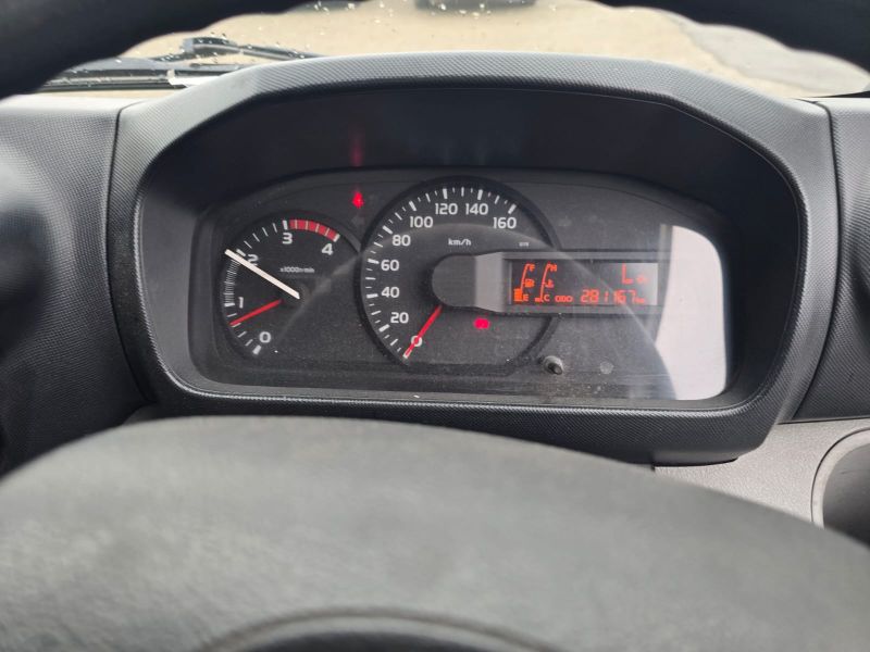  30045  HINO DUTRO  2012  