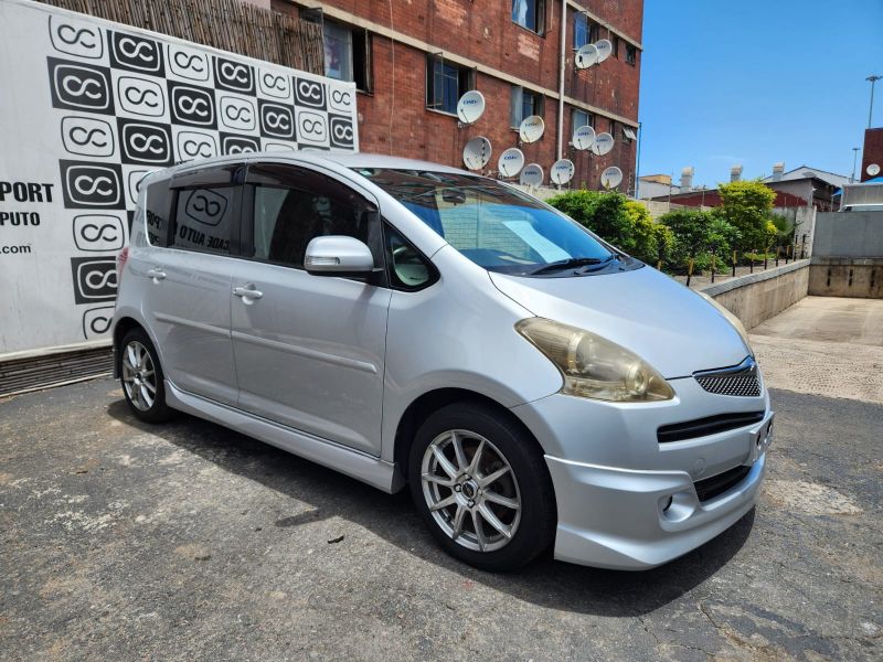  30049  TOYOTA RACTIS  2010  