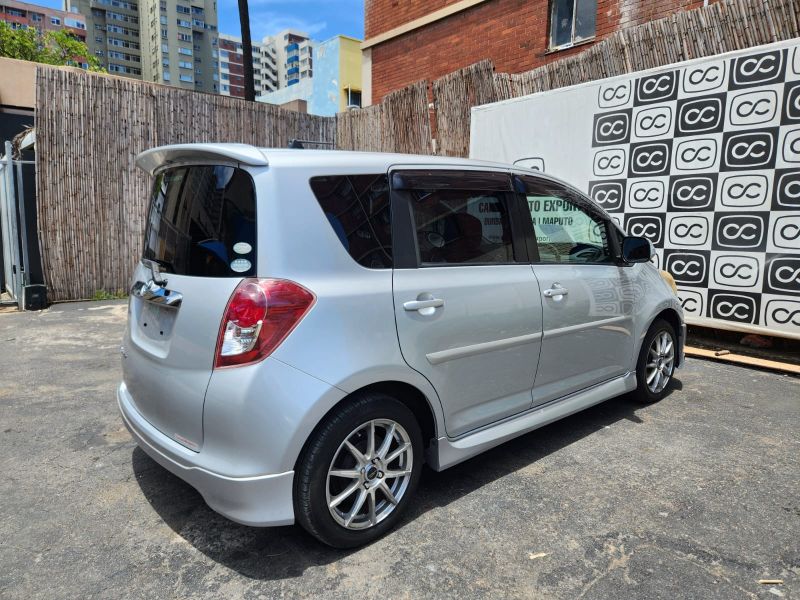  30049  TOYOTA RACTIS  2010  