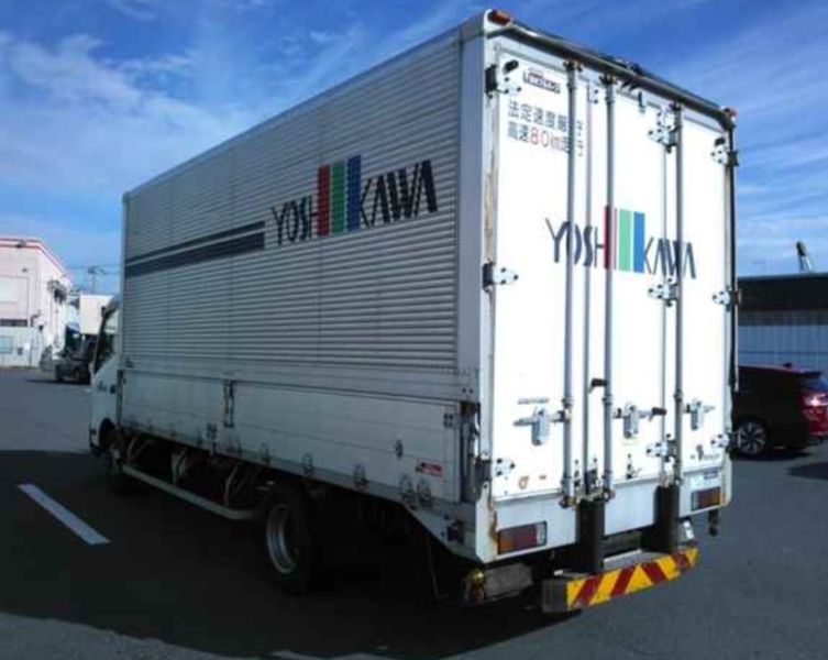  30050  HINO DUTRO  2016  