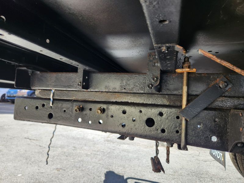  30051  TOYOTA DYNA  2013  