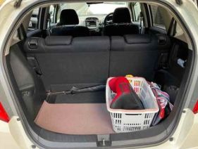  30052  HONDA FIT  2010  