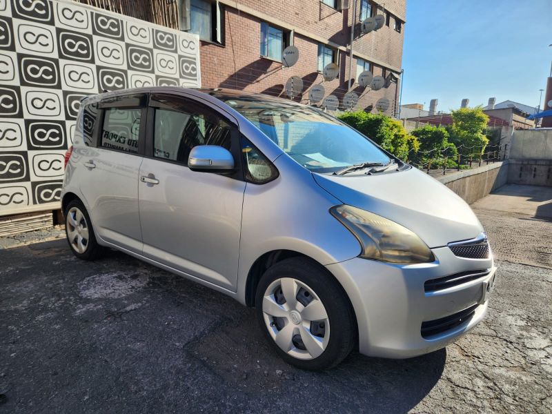  30058  TOYOTA RACTIS  2006  