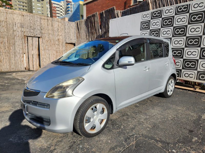  30058  TOYOTA RACTIS  2006 