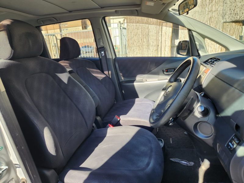  30058  TOYOTA RACTIS  2006  