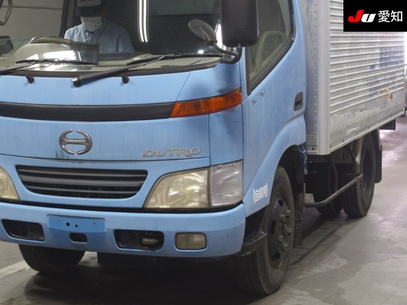  30064  HINO DUTRO  2001  