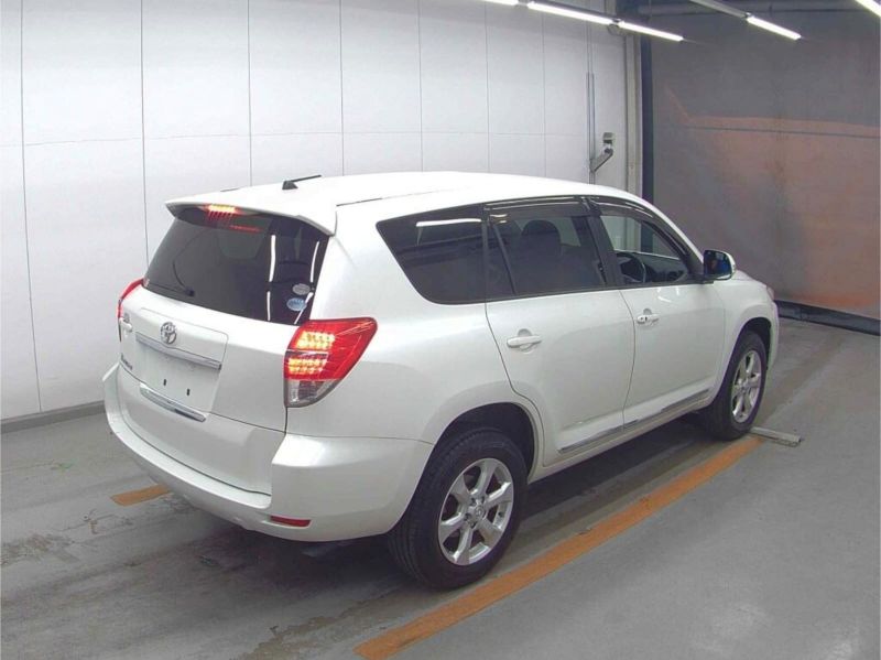  30069  TOYOTA VANGUARD  2010  