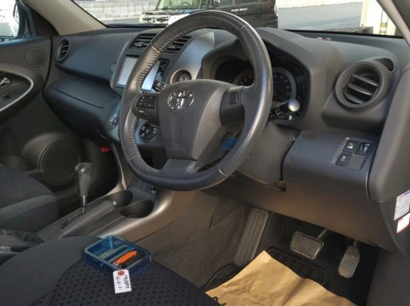  30069  TOYOTA VANGUARD  2010  