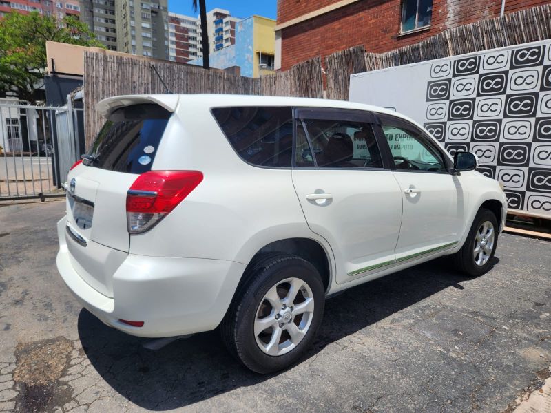  30069  TOYOTA VANGUARD  2010  