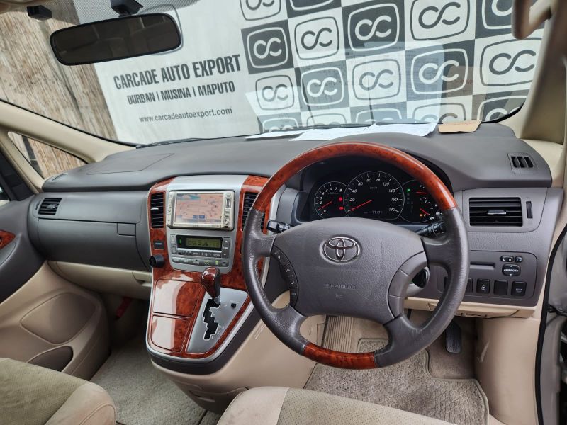  30070  TOYOTA ALPHARD  2004  