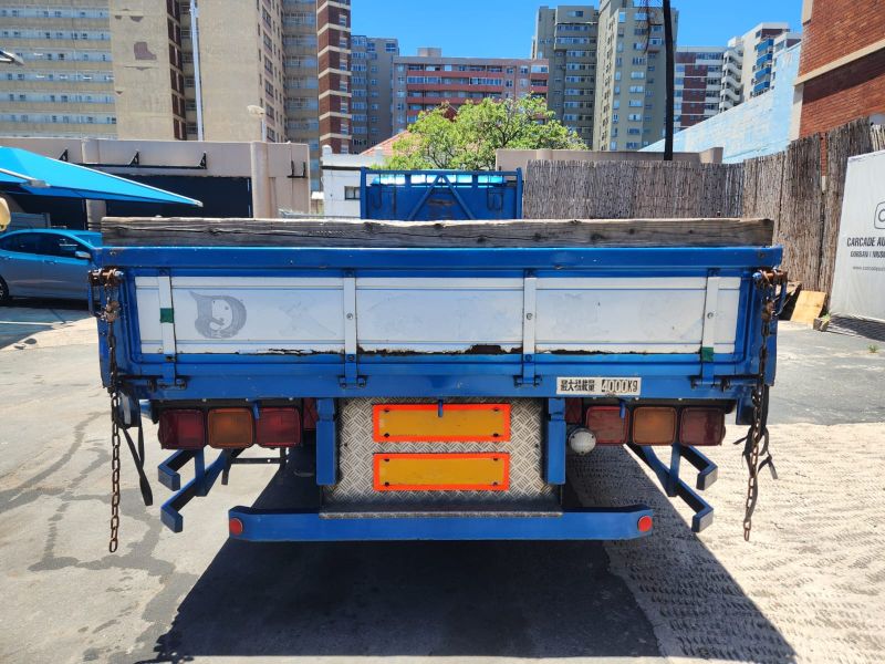  30071  NISSAN CONDOR  1995  