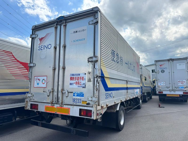  30083  HINO RANGER  TBA  