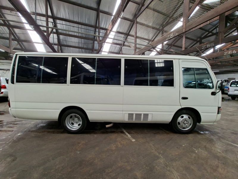  30095  TOYOTA COASTER  2002  