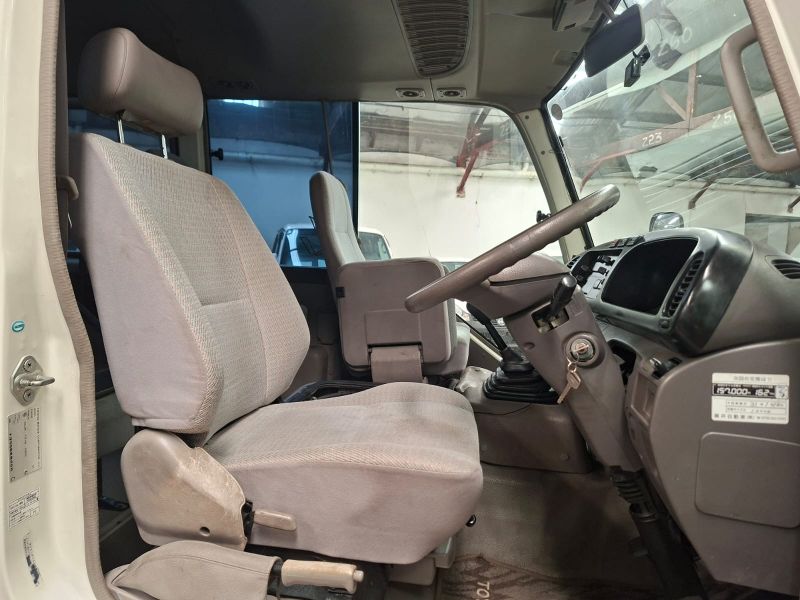  30095  TOYOTA COASTER  2002  