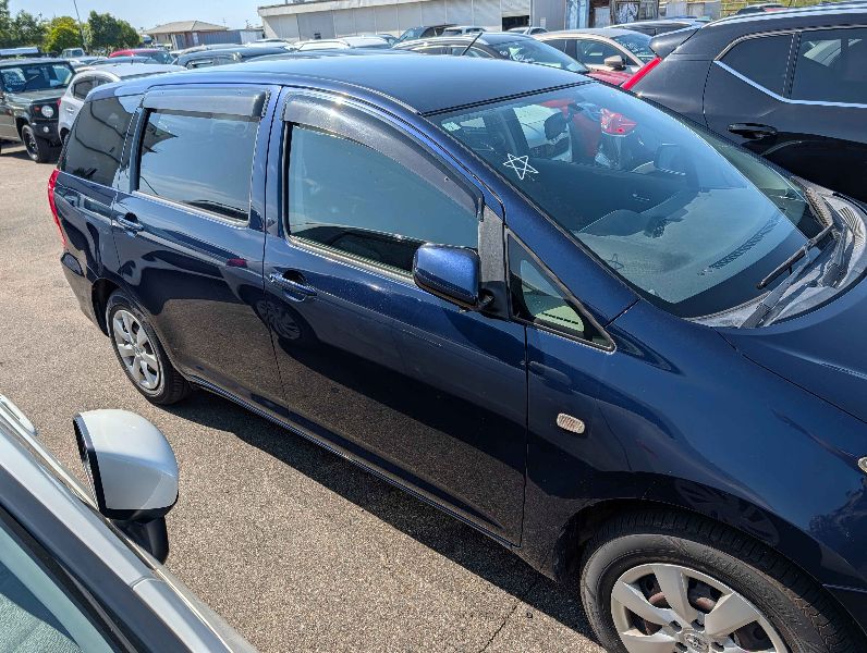  30099  TOYOTA WISH  2009  