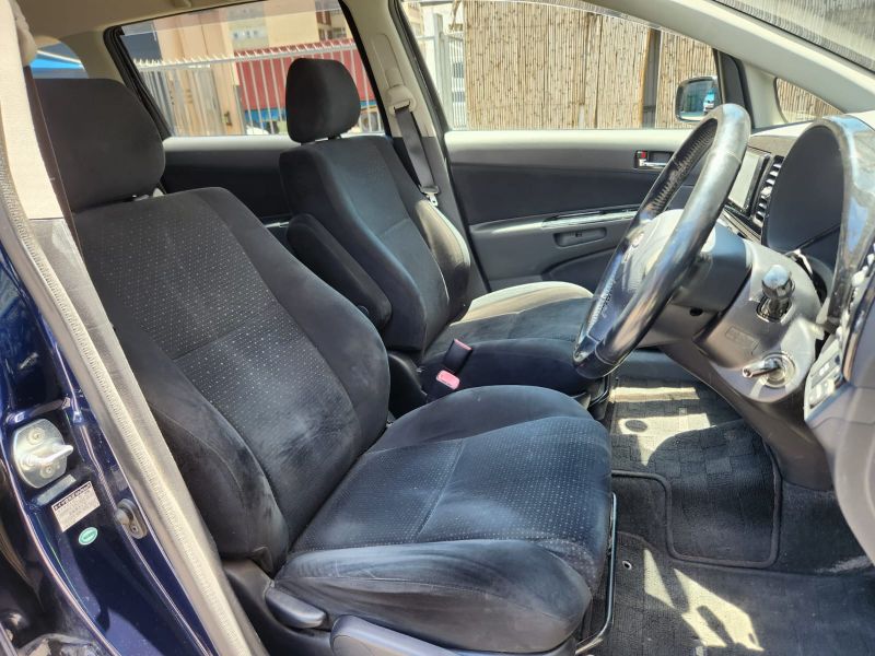  30099  TOYOTA WISH  2009  