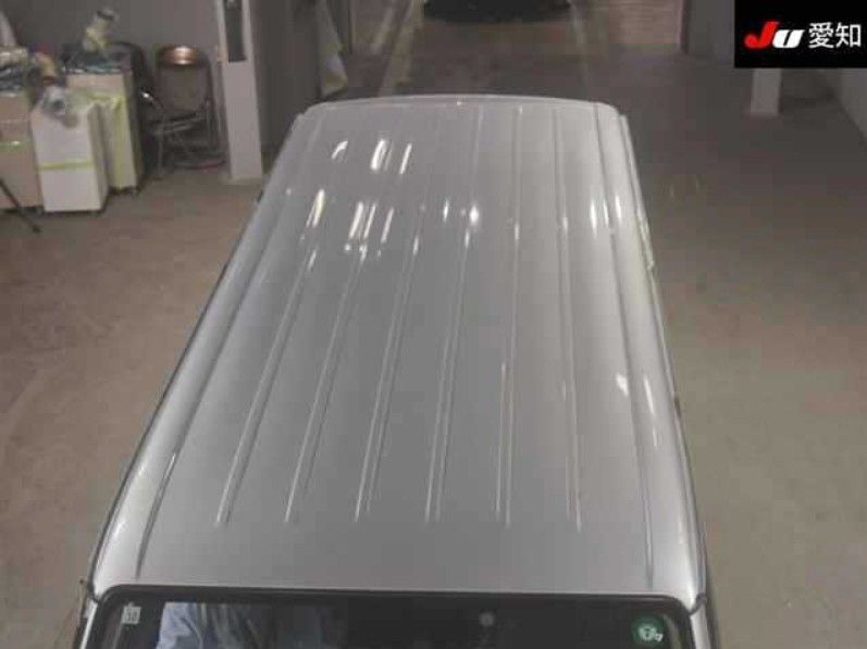  30102  TOYOTA HIACE  2018  