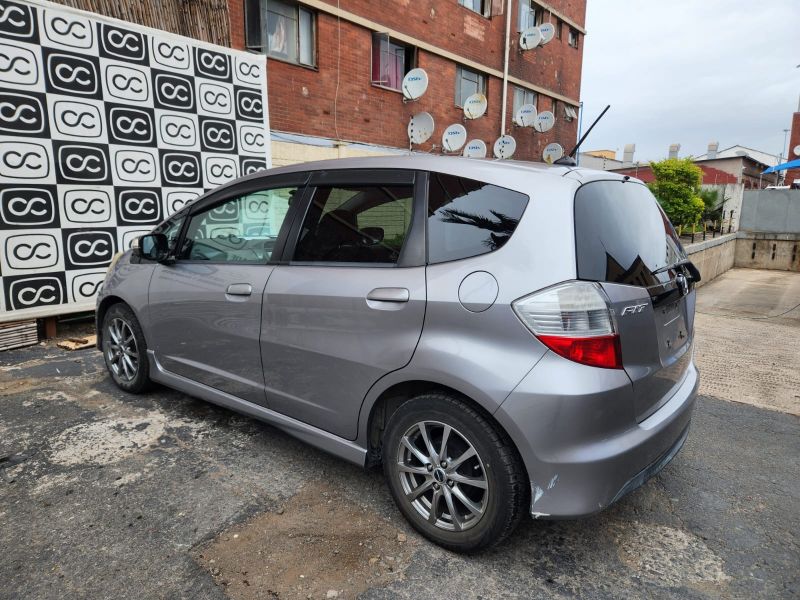  30103  HONDA FIT  2008  