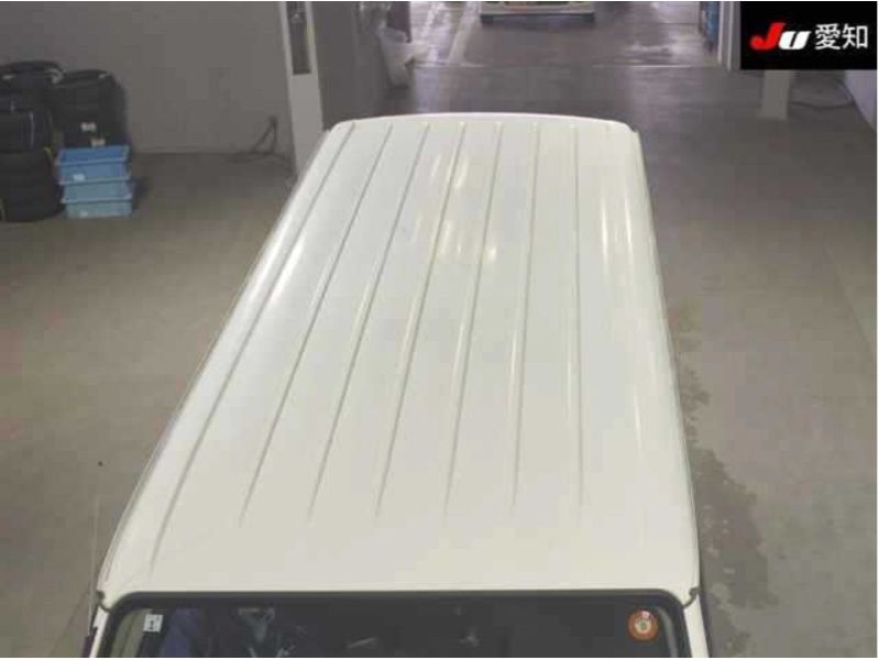  30106  TOYOTA HIACE  2017  