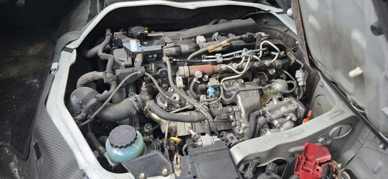  30106  TOYOTA HIACE  2017  