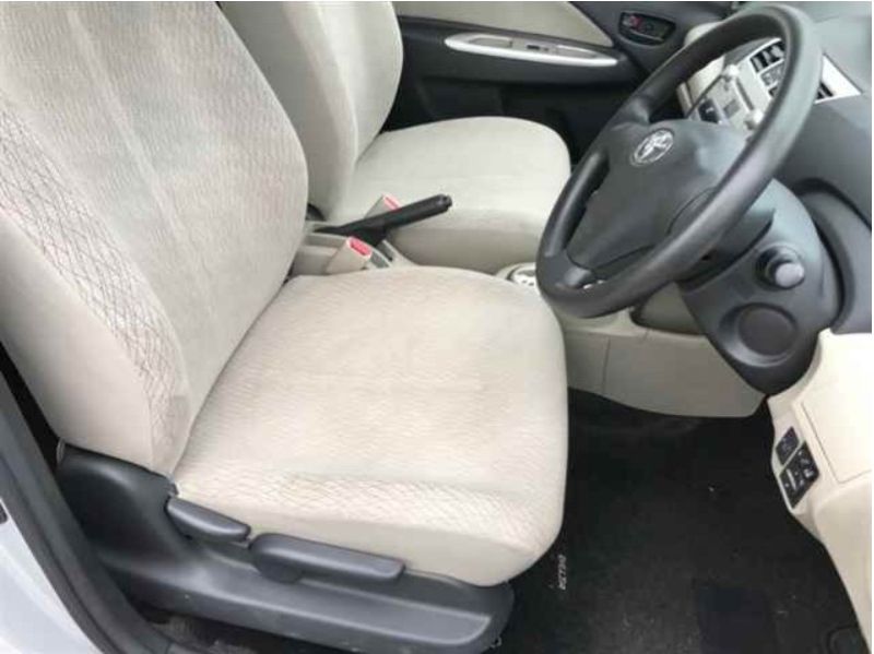  30131  TOYOTA BELTA  2006  