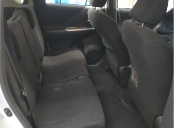  30135  TOYOTA RACTIS  2009  