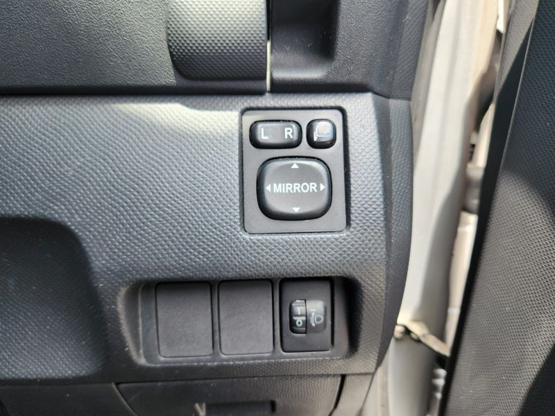  30136  TOYOTA RACTIS  2006  