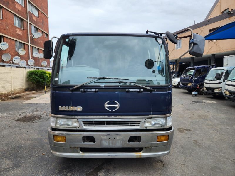  30137  HINO RANGER  1996  