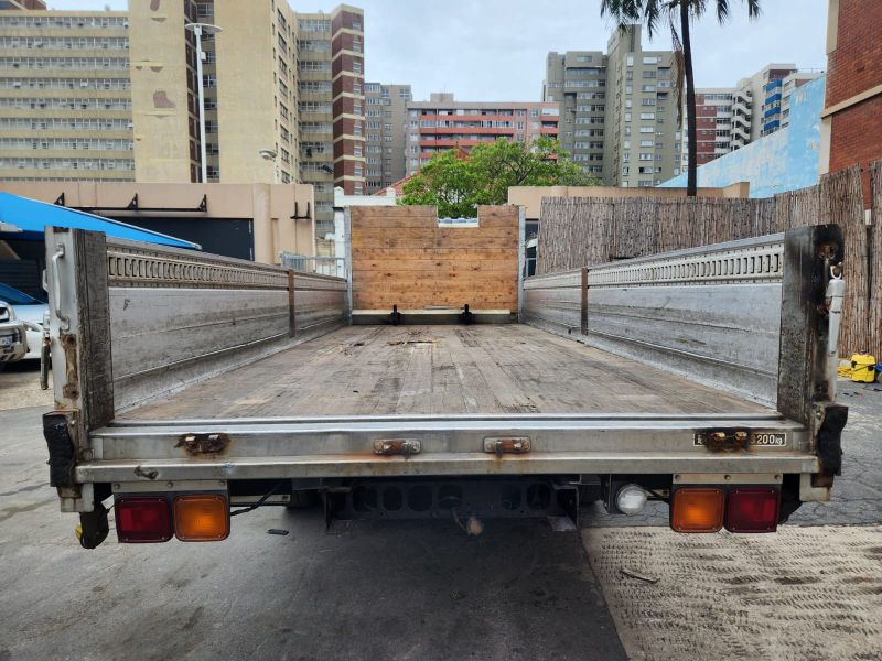  30137  HINO RANGER  1996  