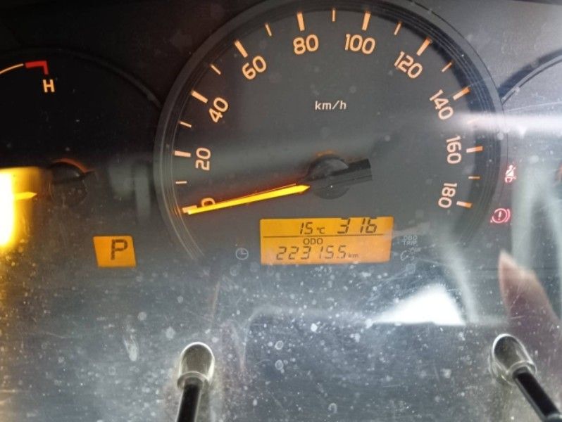  30144  TOYOTA HIACE  2017  