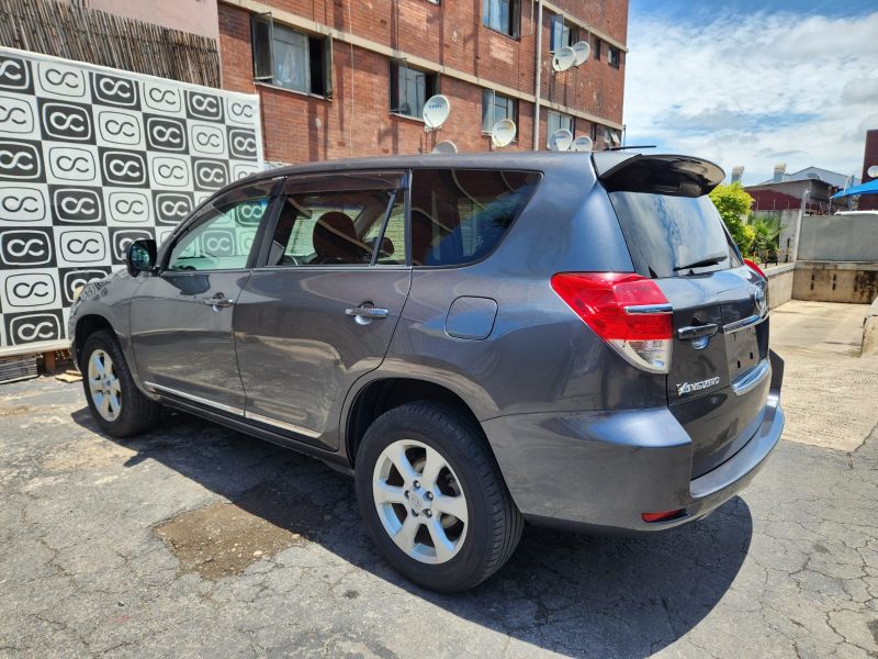  30146  TOYOTA VANGUARD  2010  