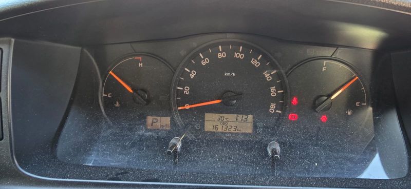  30157  TOYOTA HIACE  2017  