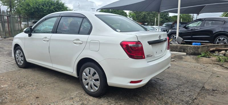  30159  TOYOTA COROLLA AXIO  2016  